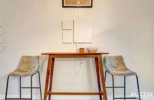 North University Casa | Quick Bike Ride to Central Austin from Quiet 1BD