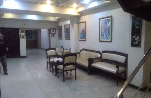 Lahore Hotel | Quick Continental Hotel