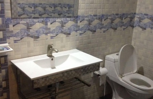 Lahore Hotel | Quick Continental Hotel