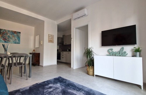 Centro Direzionale Apartamento | Apartamento-Apartamento-Baño Privado-Vista a la Ciudad-Appartamento in Milano