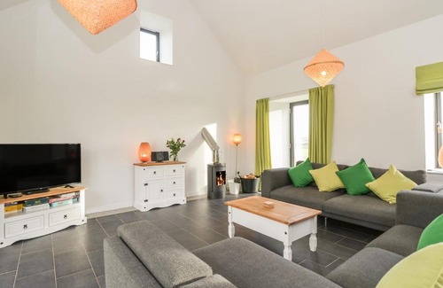 Rothesay Casa | Quien East (Spence Cottage)