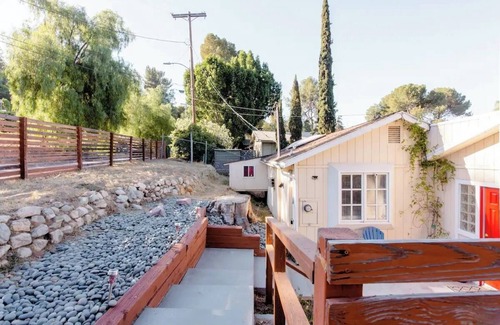 Shadow Hills Casa | Quiet 1-bedroom in Luxury home 30 day stay Los Angeles with AC, WiFi