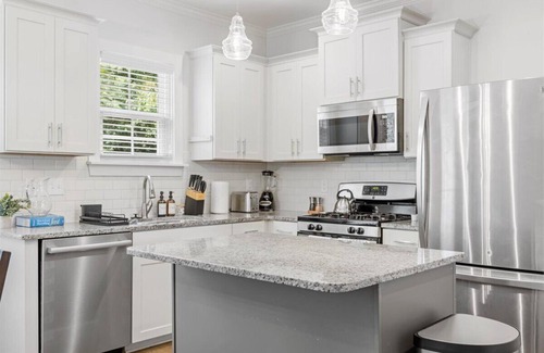 East Durham Casa | Quiet 3BR/2.5BA with Fenced Yard—10-min drive to Duke University & Downtown