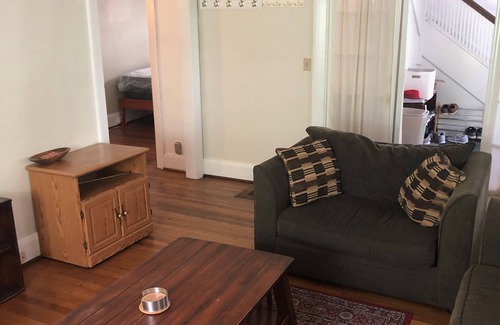 Ithaca Apartamento | Quiet 3BR close to the Commons