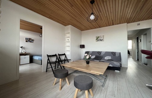 Ponts Jumeaux Apartamento | Apartamento tranquilo de 4 habitaciones con vistas.