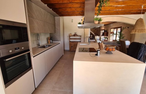 Inca Casa | Villa tranquila y chic con piscina infinity