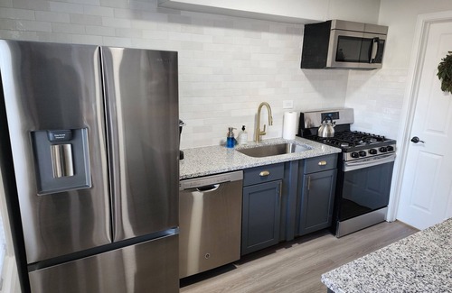 Homewood Casa | Quiet and Clean Home near Downtown Homewood with Private Backyard!