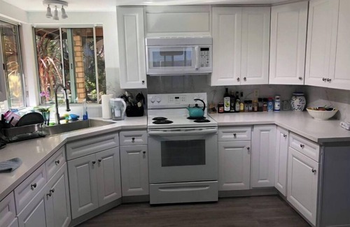 Mission Hills Casa | Quiet and comfortable 3 bed room 2 bath home in a great neighborhood