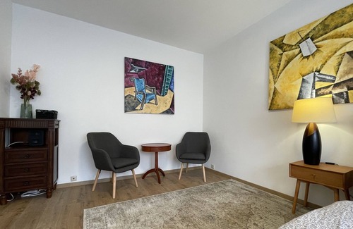 13th District Apartamento | Quiet and comfortable apartment minutes walk from Danube Promenade
