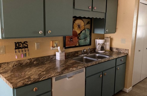 Desert Hills Estates Casa | Disponible en diciembre de 2019, abril de 2020 -2bed / 2bath Desert Hills 2, se admiten mascotas (perros).