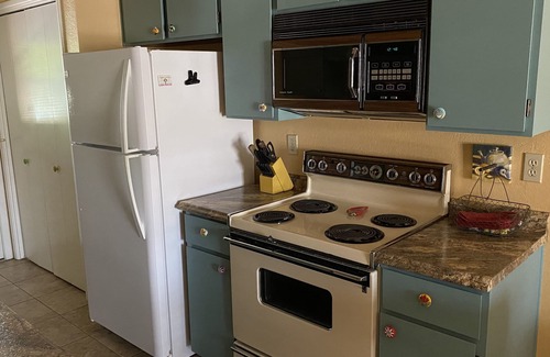 Desert Hills Estates Casa | Disponible en diciembre de 2019, abril de 2020 -2bed / 2bath Desert Hills 2, se admiten mascotas (perros).