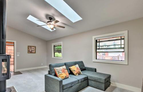 Eureka Casa | Quiet and Cozy Eureka Home Near Sequoia Park and Zoo!