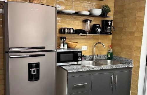 Ciudad Nueva Apartamento | Quiet and fresh ground floor's 2 bedrooms flat