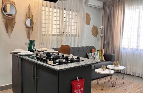 Ciudad Nueva Apartamento | Quiet and fresh ground floor's 2 bedrooms flat