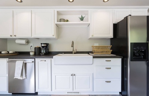 Rapid City Cabina | Quiet and Peaceful Retreat in Spectacular Cleghorn Canyon