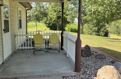 Fowler Casa | Quiet and Restful Bear Creek Haven