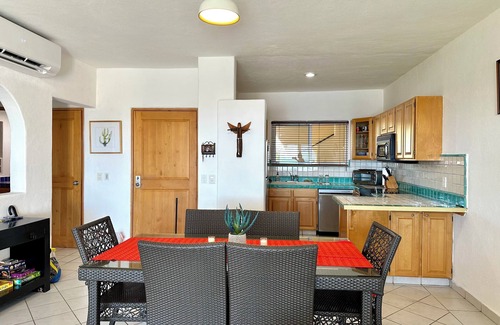 San Jose del Cabo Condominio | Condominio tranquilo y seguro de 2 dormitorios adyacente a la calle en Cabo Real Great View