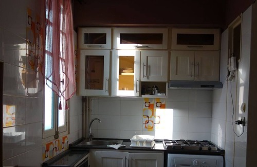 Hydra Casa | Quiet and secure location, parking, near the French Embassy