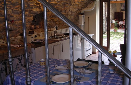 Costermano Apartamento | Estudio amplias y tranquilas en una zona verde y soleada