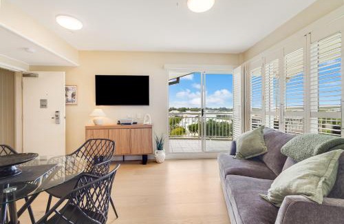 Kingscliff Apartamento | Quiet Apartment in Mantra Salt Beach by uHoliday - 2BR, 1BR and Hotel Room configurations available