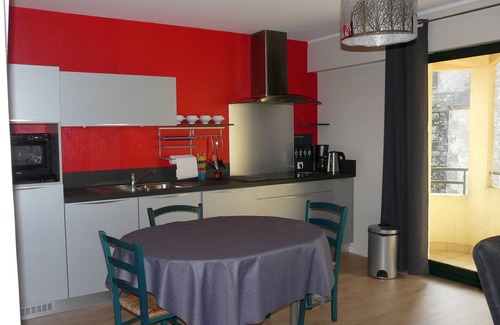 Fouesnant Apartamento | Apartamento tranquilo en el pueblo de Fouesnant