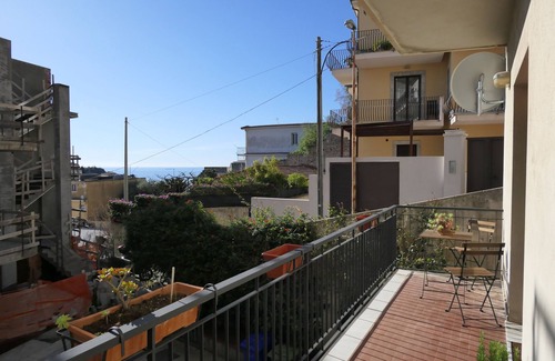 Taormina Apartamento | Quiet apartment near historic center