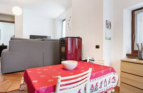 Canale di Tenno Apartamento | Apartamento tranquilo 'Nel Cuore di Tenno' con vistas a la montaña