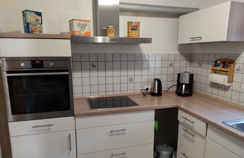 Ahrbruck Apartamento | Quiet apartment with beautiful terrace and lawn.