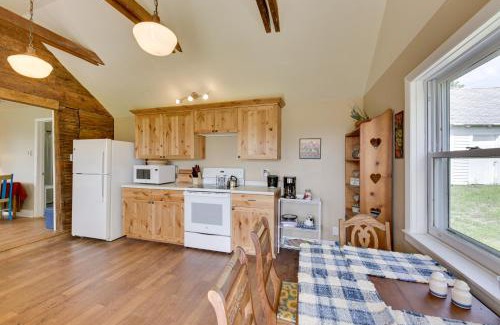 Fish Creek Casa | Quiet Baileys Harbor Country Home 1 Mi to Lake!