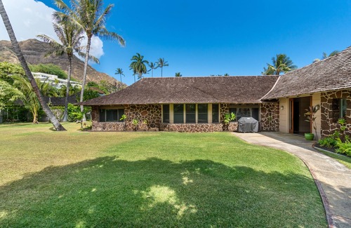 Diamond Head - Kapahulu - St. Louis Casa | Tranquila casa frente al mar en la base de la cabeza del diamante
