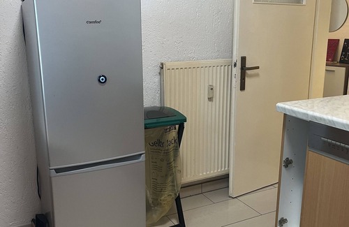 Mehlem Apartamento | Quiet beautiful apartment with garden and 2 parking spaces and 1 min. from the Rhine