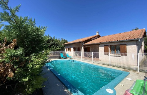 Mercurol-Veaunes Casa | Quiet, bright detached house with private pool