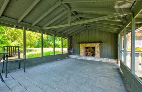 Newnan Casa | Quiet Cabin By The Lake