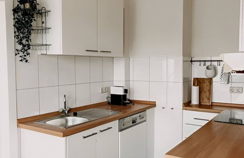 Frohnhausen Apartamento | Quiet, central, close to the trade fair! BE3L
