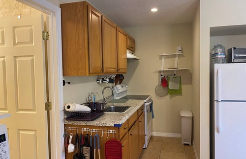 Warm Mineral Springs Casa | Quiet/Charming 2/2 retreat in North Port, Warm Mineral Springs