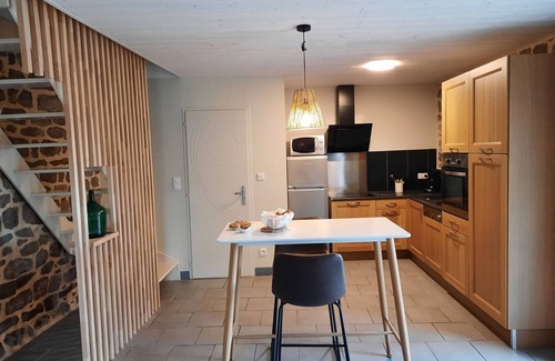 Recoules-Previnquieres Casa | Casa rural tranquila en el campo para 6 personas.