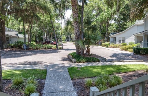 Hilton Head Island Cabaña | Tranquilo, cómodo, 2 Br Condo En Shipyard Plantation, Semana del 10 de noviembre de 2018