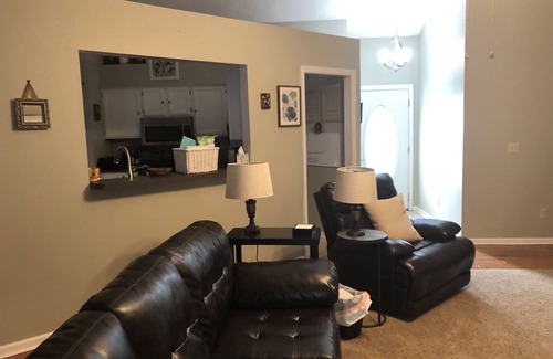 Kingsland Casa | Quiet, comfy home - convenient to the base & I95