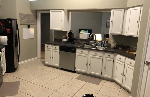 Kingsland Casa | Quiet, comfy home - convenient to the base & I95