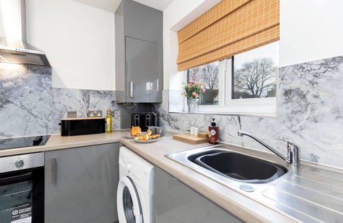 Guisborough Apartamento | Quiet Corner Haven. 100m to picturesque market town. Family & pet friendly.