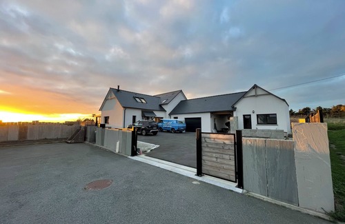 Saint-Coulomb Casa | Quiet cottage close to beaches (on foot)