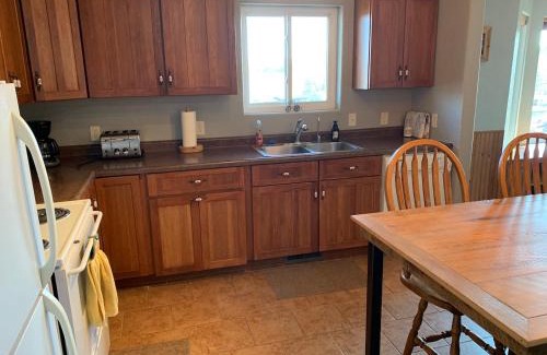 Sparta Apartamento | Quiet Country Comfort w Long Views