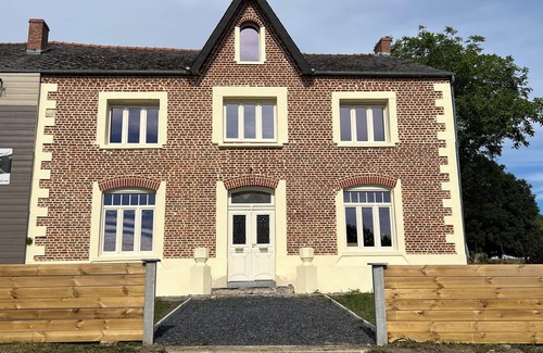 Houdain-lez-Bavay Casa | Quiet country house
