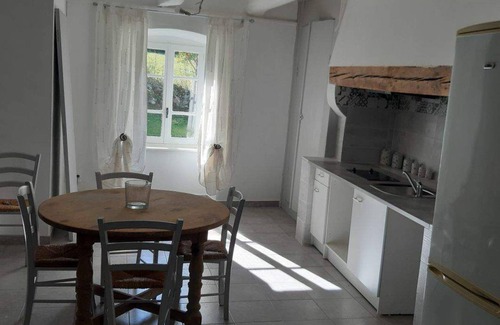 Sembadel Casa | Quiet country house on the edge of the forest haven of peace