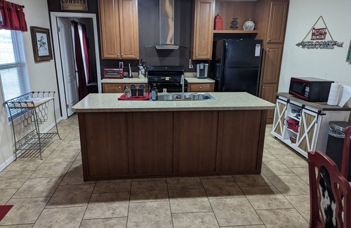 Paulden Casa | Quiet Country Living with horse facilities!!