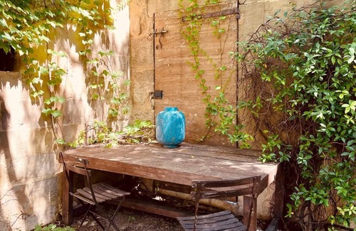 Fontvieille Casa | Quiet countryside in the heart of the village