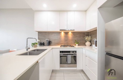 Bankstown Apartamento | Quiet & Cozy 3-Bedroom Apartment in Bankstown