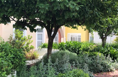 Santa Engracia Apartamento | Quiet & Cozy Apartment w/ Garden by LovelyStay