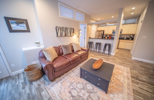 Keystone Casa | Quiet & Cozy, Shuttle to Slopes!