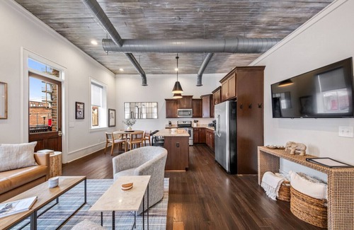 Macon Apartamento | Quiet Downtown Loft in the Heart of Macon